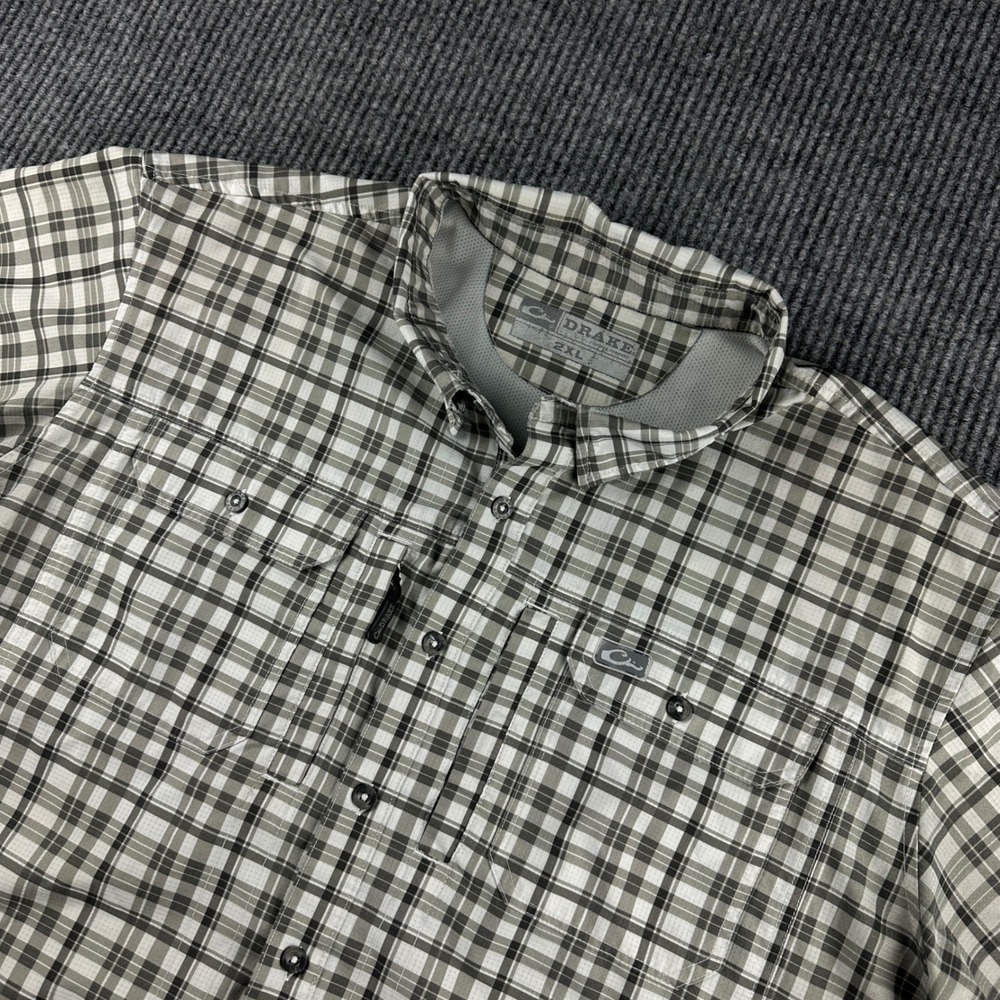 Drake Waterfowl Mens 2XL Grey Plaid Short Sleeve Fishing Shirt Vented Ripstop